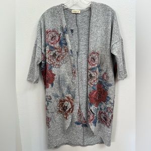 Ginger G gray floral‎ kimono cardigan